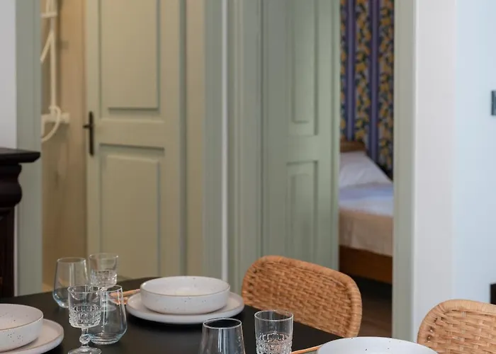 Semesterbostad Gerani